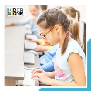 Наконец-то в Москве! - КИБЕРшкола программирования для детей, компьютерные курсы для школьников, начинающих и подростков - KIBERone г. Искитим