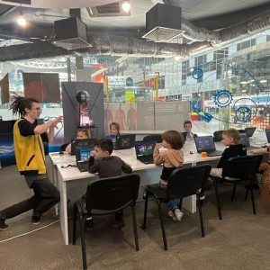 KIBERone стал официальным партнером Технопарка «Сколково» - КИБЕРшкола программирования для детей, компьютерные курсы для школьников, начинающих и подростков - KIBERone г. Искитим